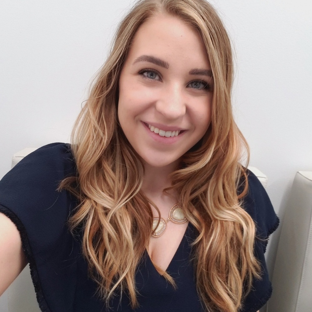 Meet your Posher, Alyssa